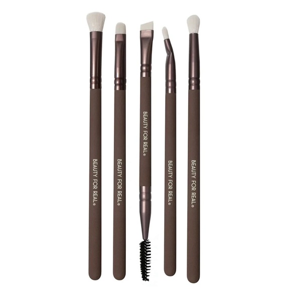 Essential Pro I-Brush Set by Beauty For Real - Picture 3 of 3